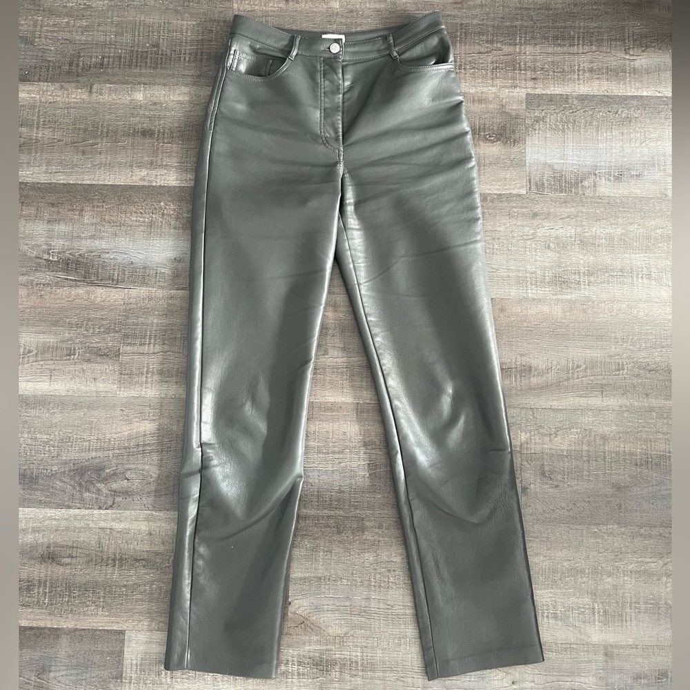 WILFRED | MELINA PANT
